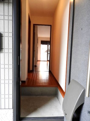 【玄関】 | パル春日 B棟