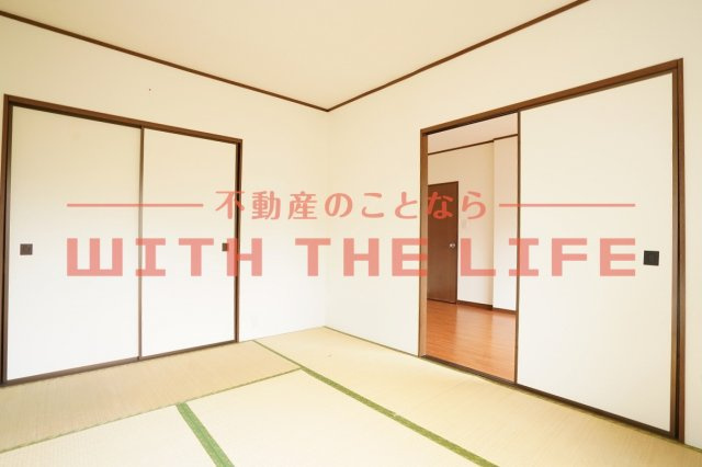 コスモハイツ柳瀬【10,000円キャッシュバック対象物件】の寝室|落ち着いて過ごせるお部屋なので、寝室にいかがでしょうか
