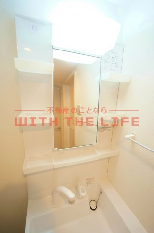ラ・ヴェリテ水天宮【キャッシュバック対象物件】の独立洗面台|独立洗面台、朝の身支度には欠かせません