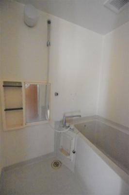 【浴室】 | チャペルヒルB