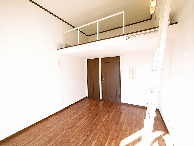 シティパレス生駒谷田町Ｐ６の洋室|洋室です