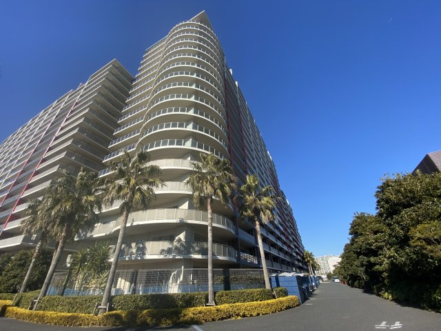 パークシティグランデ新浦安シーパレスの外観