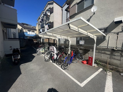 【その他共用部分】 | リッシュヴィラージュ | 駐輪場です