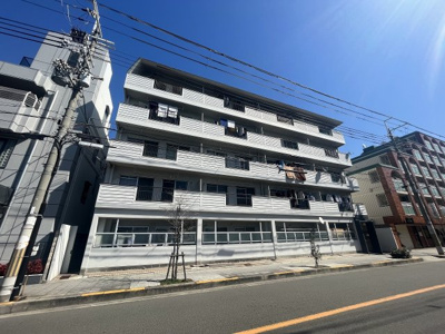 【外観】 | リッシュヴィラージュ | 外観は落ち着いています