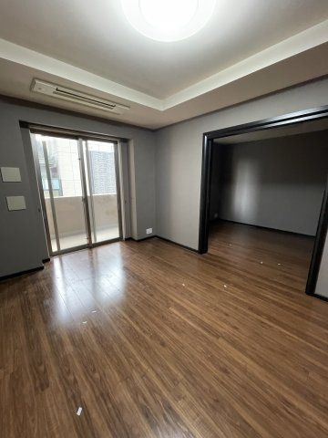 グランフロント大阪オーナーズタワーの居間・リビング