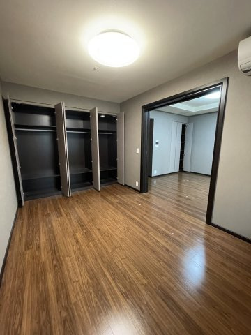 グランフロント大阪オーナーズタワーの居間・リビング