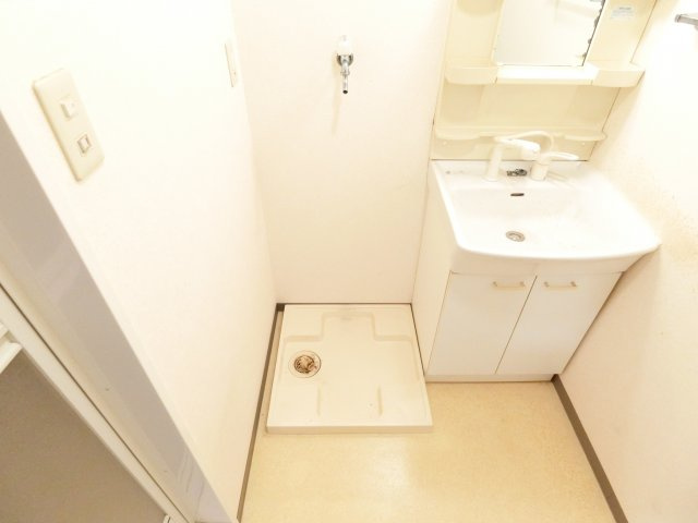 セカンドパレスの洗面所