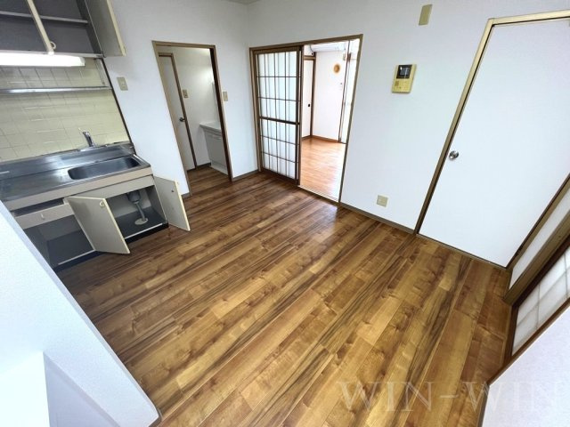 パークサイド西小鷹野 Ⅲの居間・リビング