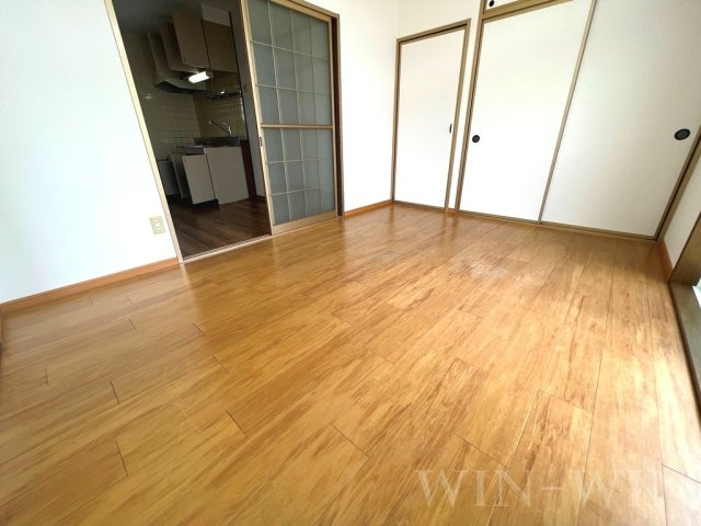 パークサイド西小鷹野 Ⅲの寝室