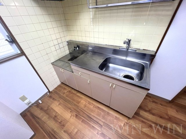 パークサイド西小鷹野 Ⅲのキッチン