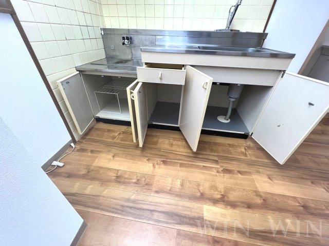 パークサイド西小鷹野 Ⅲのキッチン