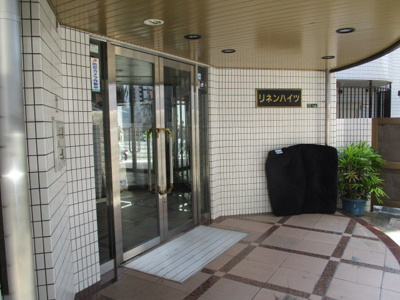 【エントランス】 | リネンハイツ | きれいなエントランスです
