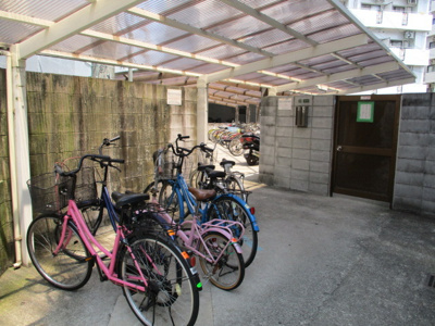 【その他共用部分】 | リネンハイツ | たくさん駐輪可能な駐輪場です