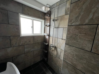 【浴室】 | オルファームビル | シャワー設備