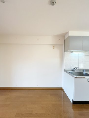 ピアコートＣのキッチン|イメージ2Gの写真