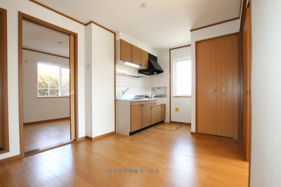 【キッチン】 | ニュークレストールソフィアＢ | ダイニング
ニュークレストールソフィアB棟　102号室　2023/4/10撮影