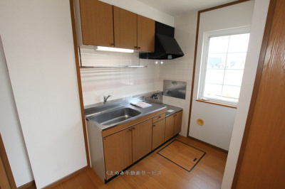 【キッチン】 | ニュークレストールソフィアＢ | 使いやすいキッチンです
ニュークレストールソフィアB棟　102号室　2023/4/10撮影