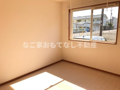 【寝室】 | グレイシス堀越