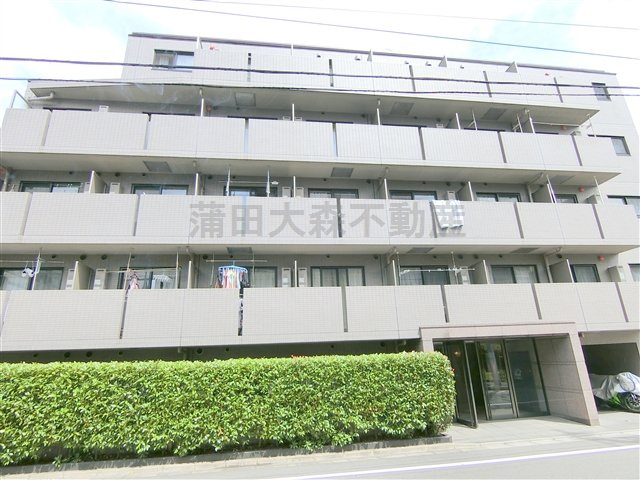 ルーブル蒲田南弐番館の外観|2010年11月築　RC鉄筋コンクリート造地上5階建て1K～2DK総戸数55戸の分譲賃貸マンション　　京浜急行本線京急蒲田駅と京急空港線糀谷駅徒歩圏内の東京都大田区南蒲田2丁目　