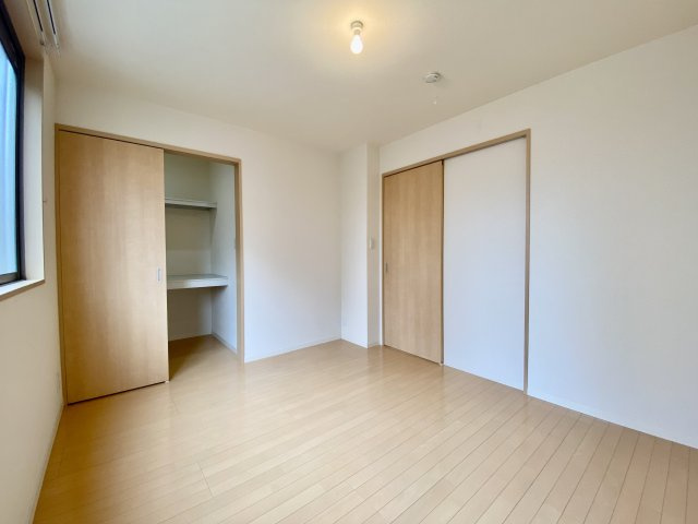 【洋室】 | シャーメゾン浜の宮