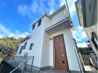 【外観】 | ◆湘南台徒歩圏／まるで新築！？リフォーム４LDK戸建◆藤沢市今田