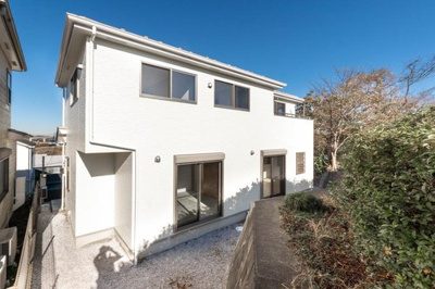 【外観】 | ◆湘南台徒歩圏／まるで新築！？リフォーム４LDK戸建◆藤沢市今田