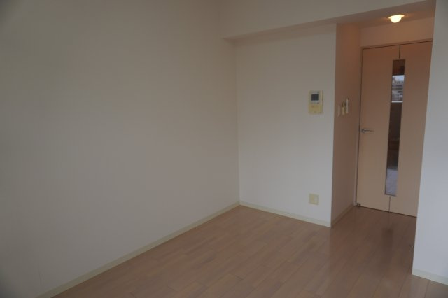 仲介手数料0！！パークフラッツ金山の居間・リビング