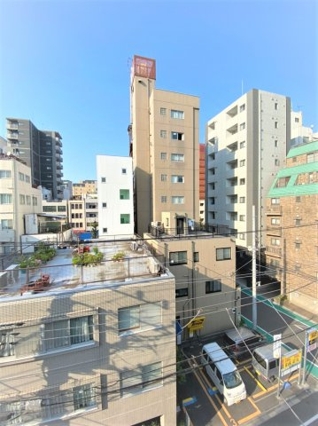「防音マンション」ラシクラス上野の展望|5階なので眺望も良好です。