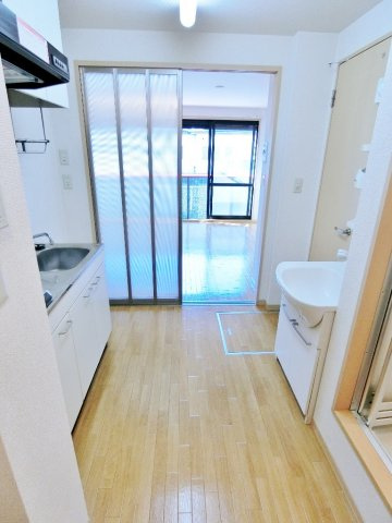パークアベニューのキッチン|他号室の写真となります。