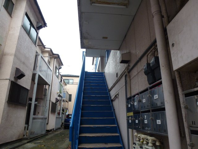 みどりハイツのエントランス