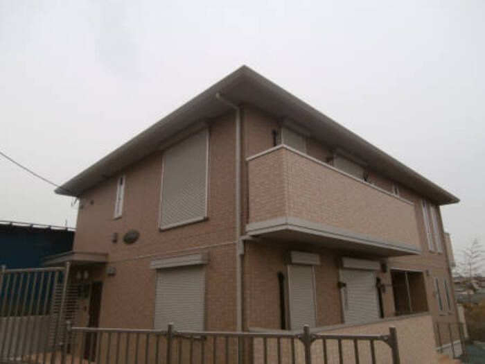 スプリングヒルズの外観