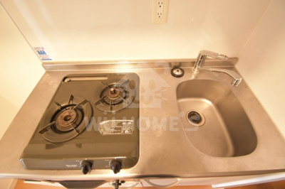 【キッチン】 | CASSIA福島駅前 | コンパクトなキッチンで掃除もラクラク