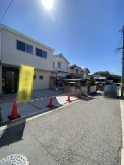 新築戸建　安東4丁目の前面道路含む現地写真