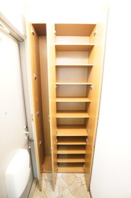 【収納】 | ラヴェニュE | ※同物件・反転タイプの写真です。