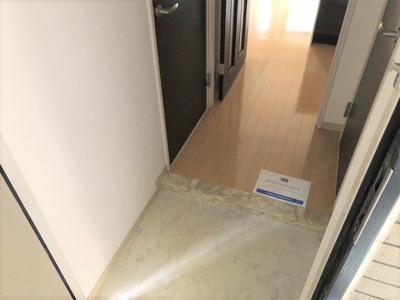 【玄関】 | リリー・ラ・アルディス