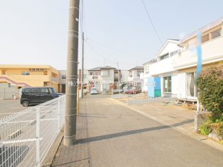 【前面道路含む現地写真】