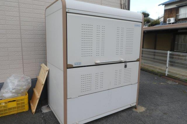 倉敷市茶屋町のアパートのその他共用部分|敷地内専用ゴミステーション