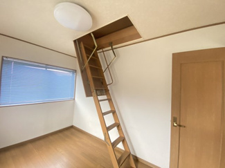 【その他】 | 下石倉町中古戸建て | ■お気軽にご連絡ください♪
■屋根裏収納便利ですね！