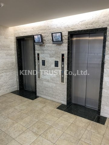 エステムコート梅田・天神橋リバーフロントのロビー|清潔なロビーです