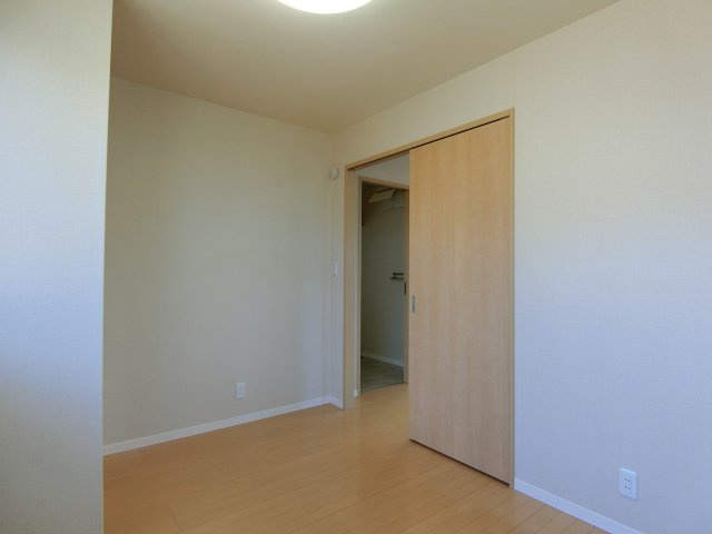 カーサ・ヴィアソーレの洋室