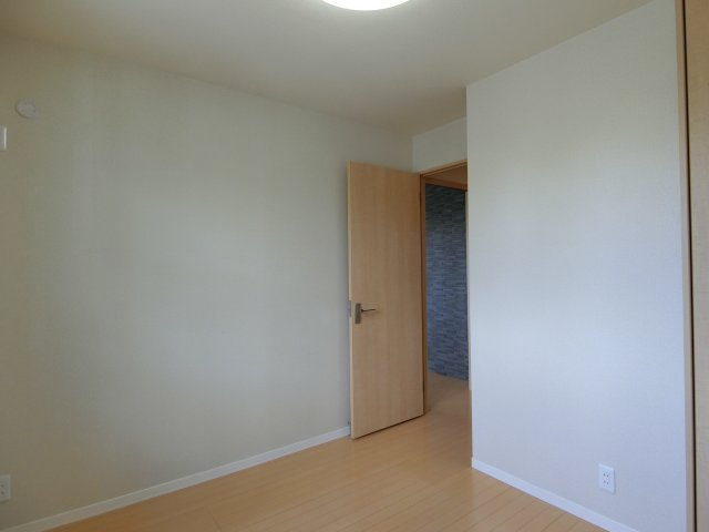 カーサ・ヴィアソーレの洋室