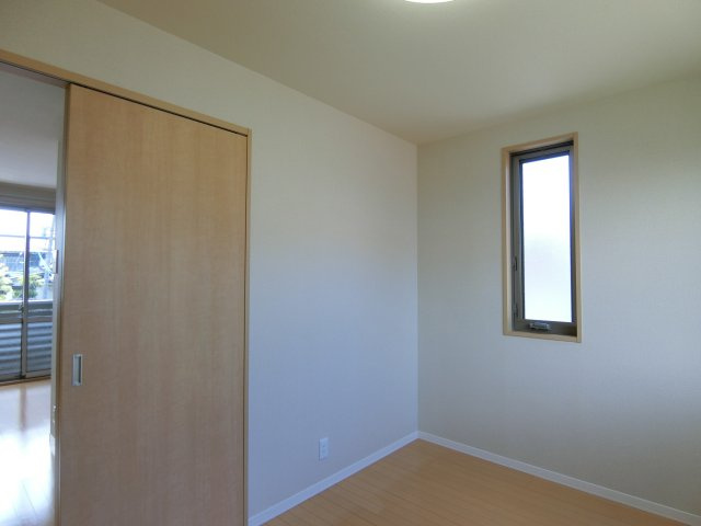 カーサ・ヴィアソーレの洋室