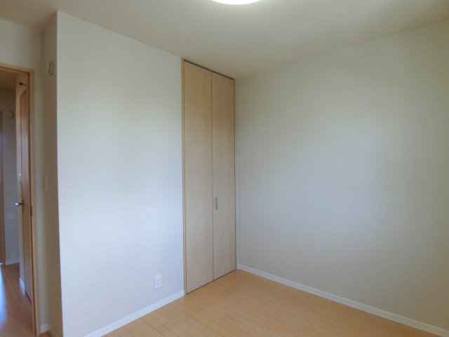 カーサ・ヴィアソーレの洋室