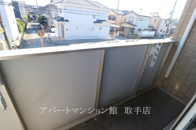 ファミールBのバルコニー