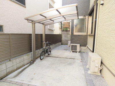 ★屋根付駐輪場★（空き状況・使用料等詳細はご確認下さい）