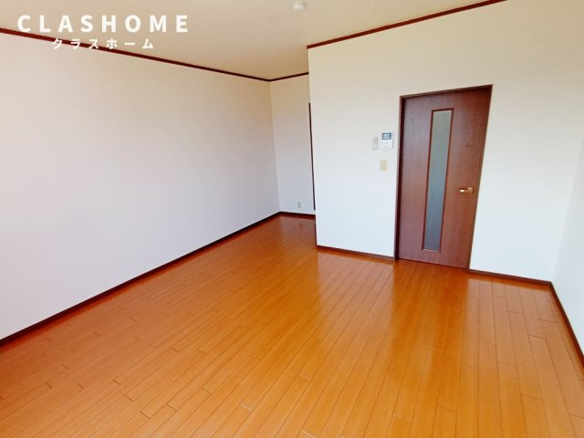 コーポイーストC　　　刈谷市近郊の賃貸はクラスホームの居間・リビング|同物件の別部屋になります。
