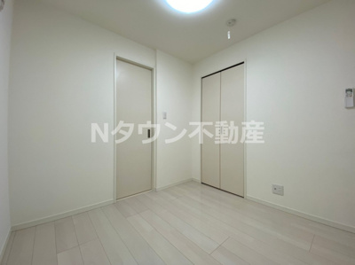 【洋室】 | ファンキャッスル | 個人の部屋や寝室として使える洋室です