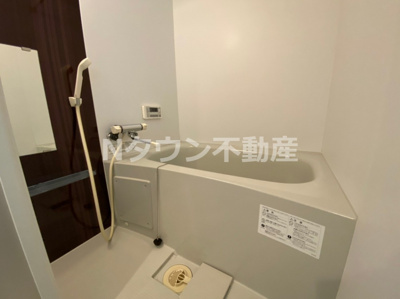 【浴室】 | ファンキャッスル | コンパクトで使いやすいお風呂です