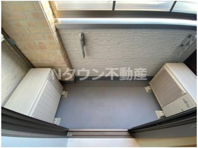 【バルコニー】 | ファンキャッスル | 開放的で明るい空間を演出してくれるバルコニーです