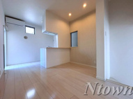 OAKWOOD VILLA(オークウッドヴィラ)の画像